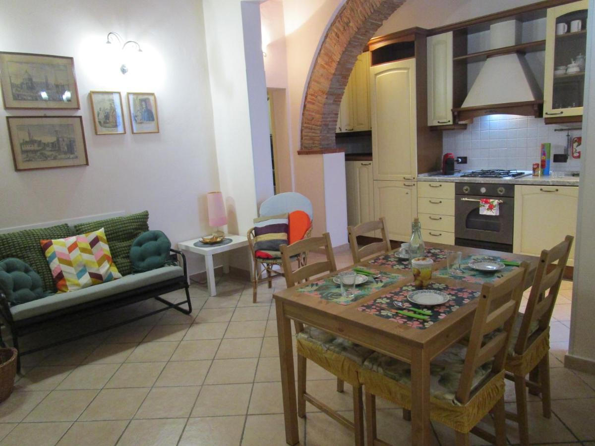 Il Piccolo Eden - Private Garden Apartment Livorno Exterior foto